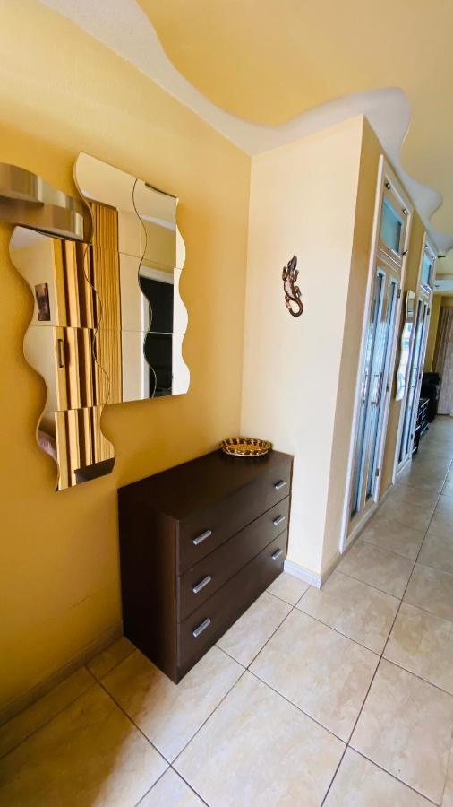 Cozy Apartment Close To Fanabe Beach, Tenerife Costa Adeje  Eksteriør bilde